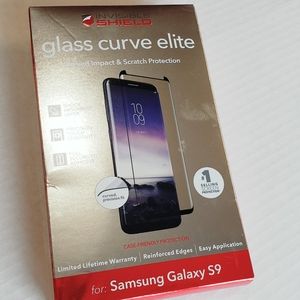 NWT Galaxy 9 Invisable Shield Glass